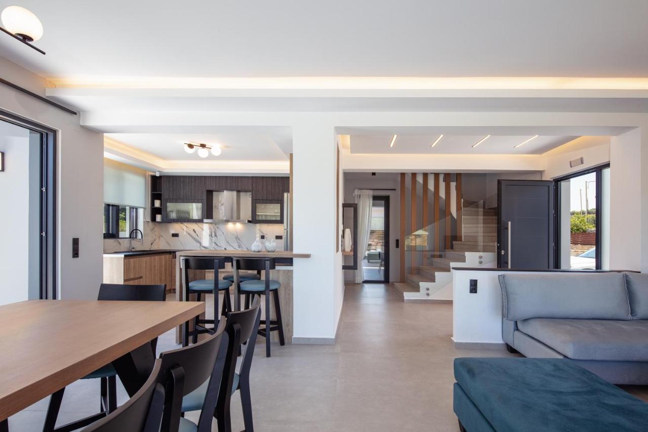 Sunnyside Villas, Ideal For Vibrant Stays,By Thinkvilla Pigianos Kampos  Bagian luar foto