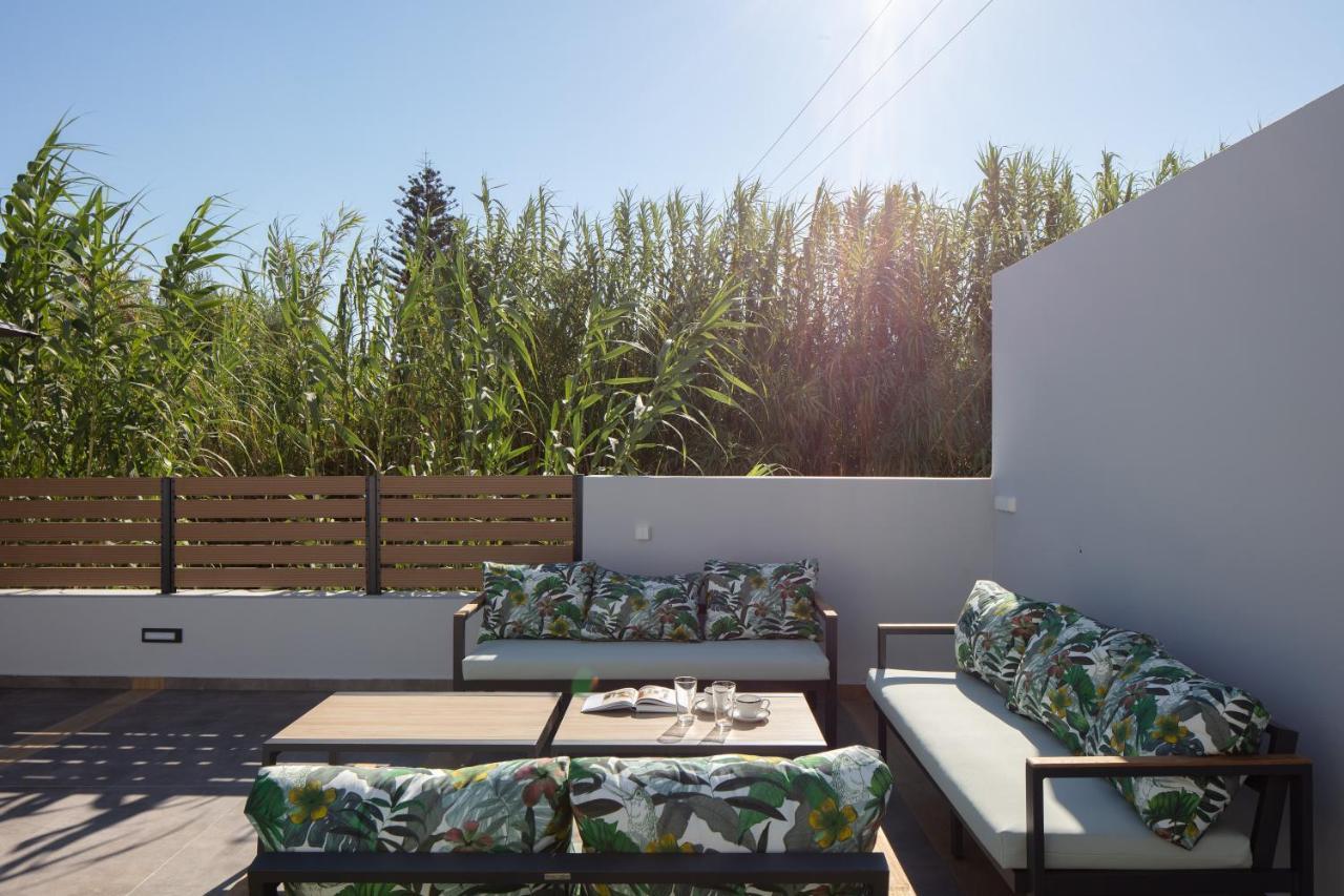 Sunnyside Villas, Ideal For Vibrant Stays,By Thinkvilla Pigianos Kampos  Bagian luar foto